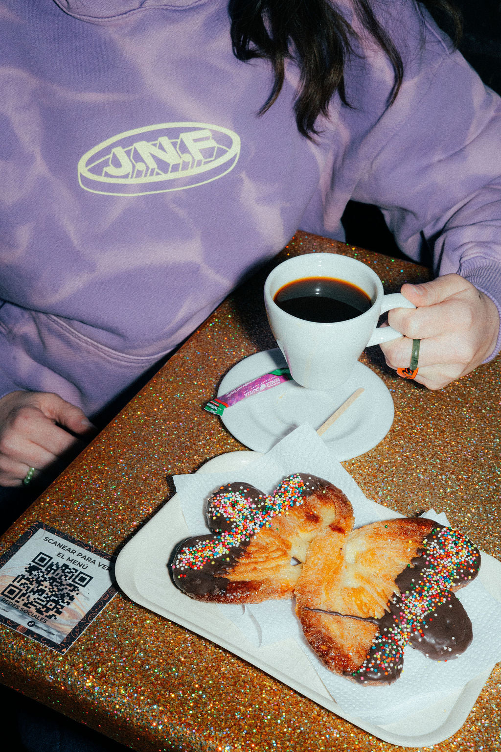 HOODIE SO NICE 2 BE ME MORADO