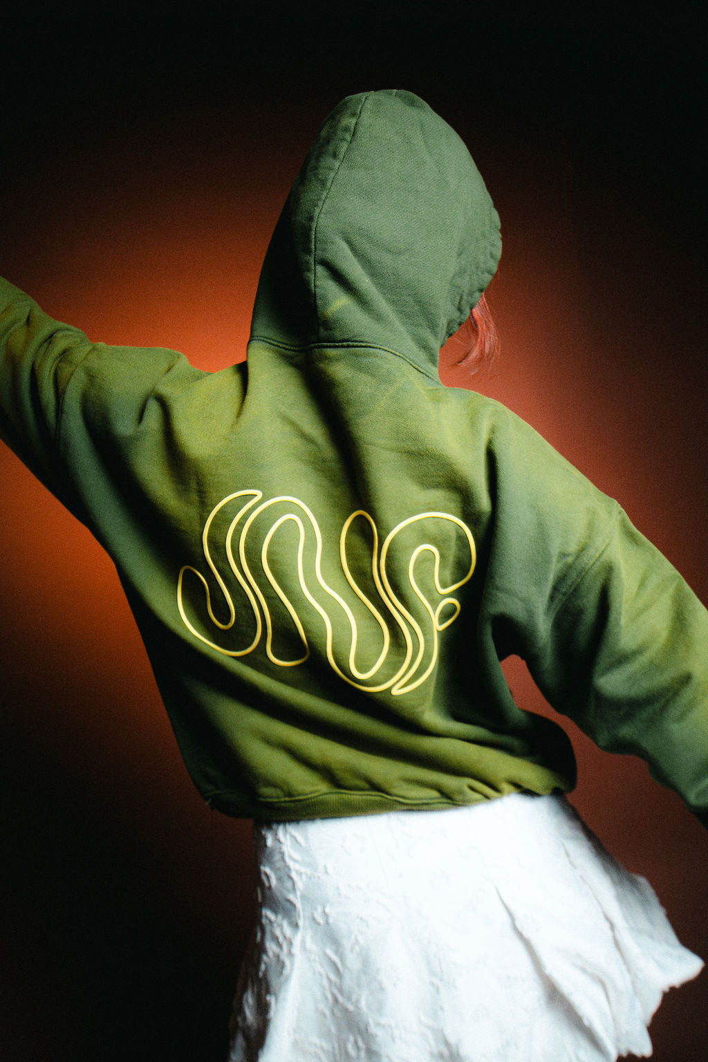 HOODIE BN4B VERDE OLIVA