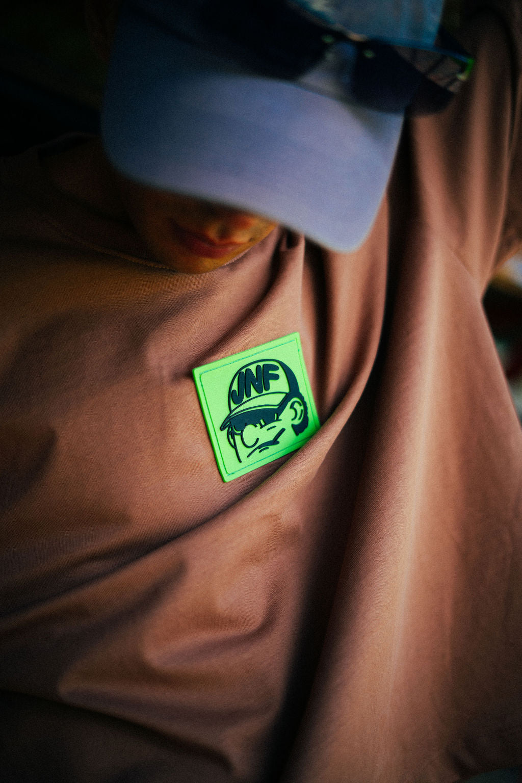 CAMISETA SERVING CAFÉ