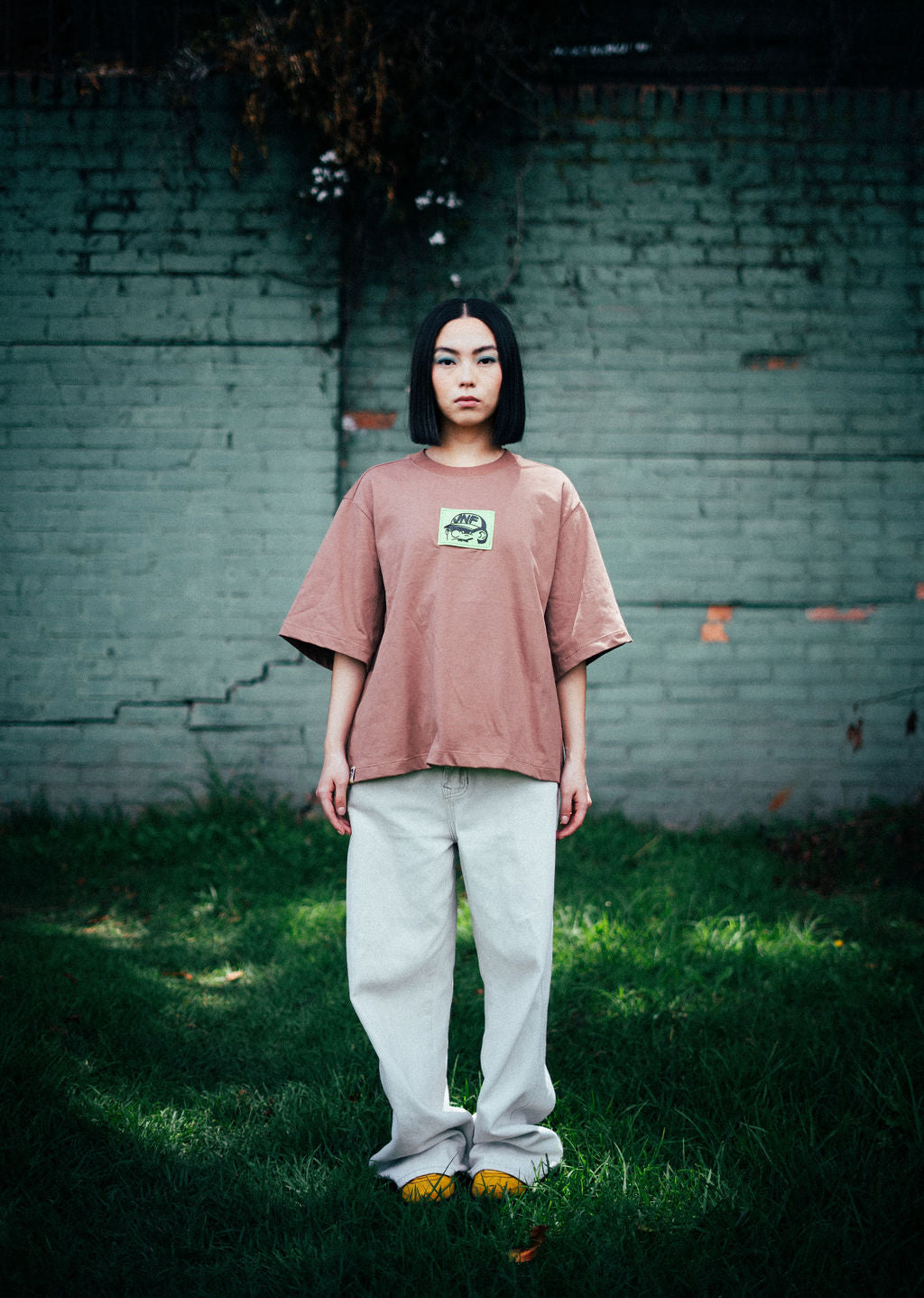 CAMISETA SERVING CAFÉ