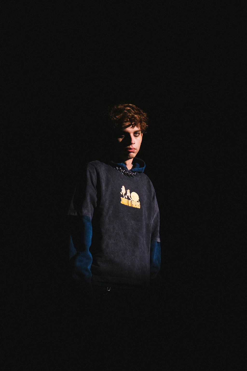 CAMISETA PRÓFUGOS NEGRA WASHED