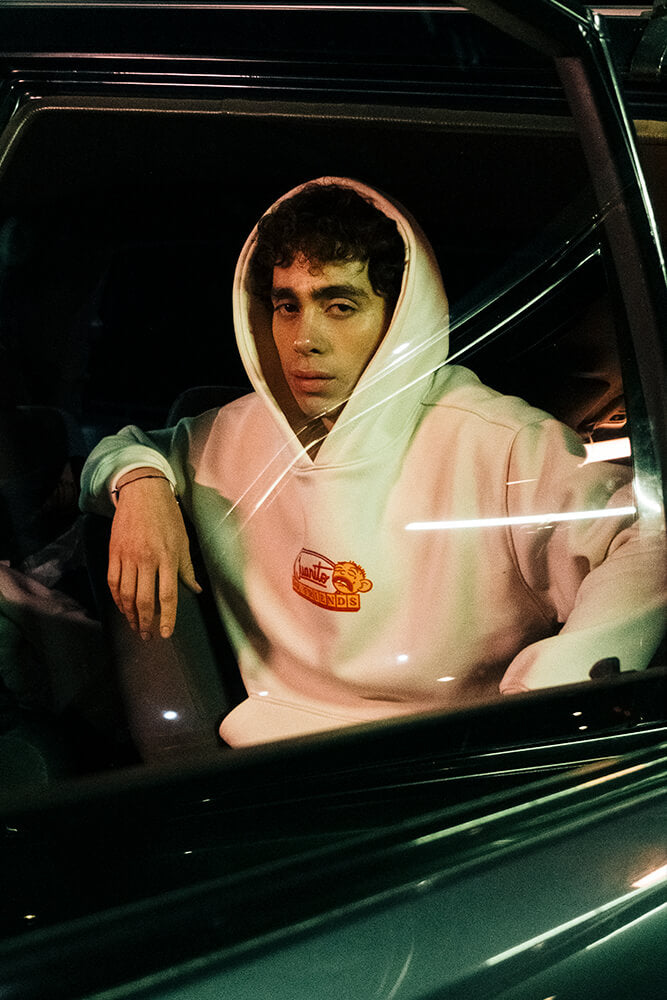 HOODIE DRIVE THRU MARFIL (PREVENTA)