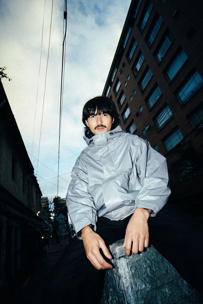 CHAQUETA TERMOSENSIBLE GRIS